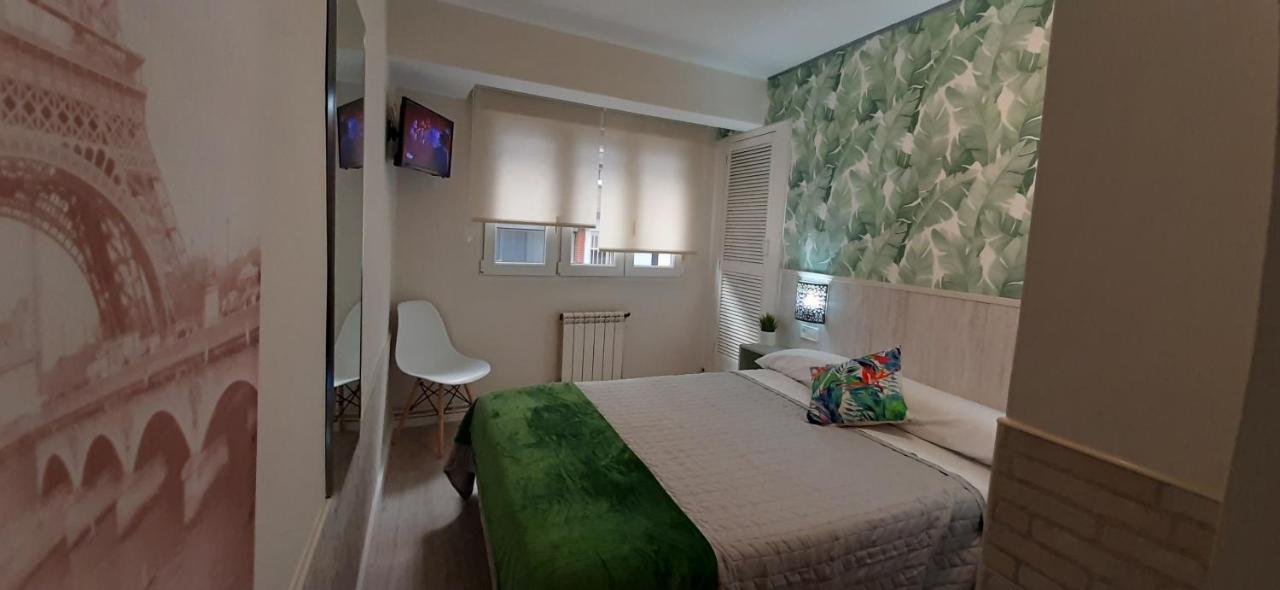 Hostal Verdemar 기욘 외부 사진