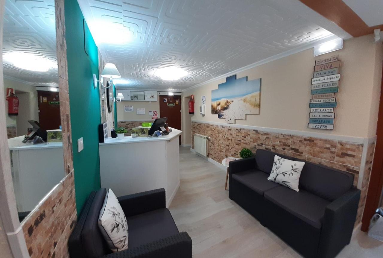Hostal Verdemar 기욘 외부 사진