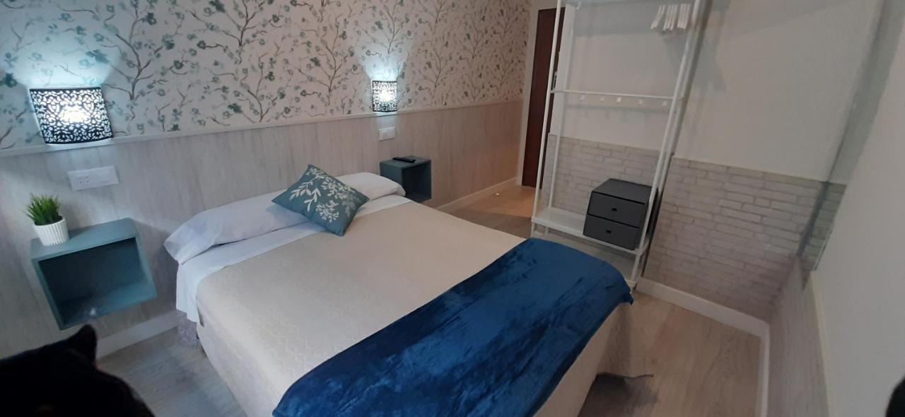Hostal Verdemar 기욘 외부 사진