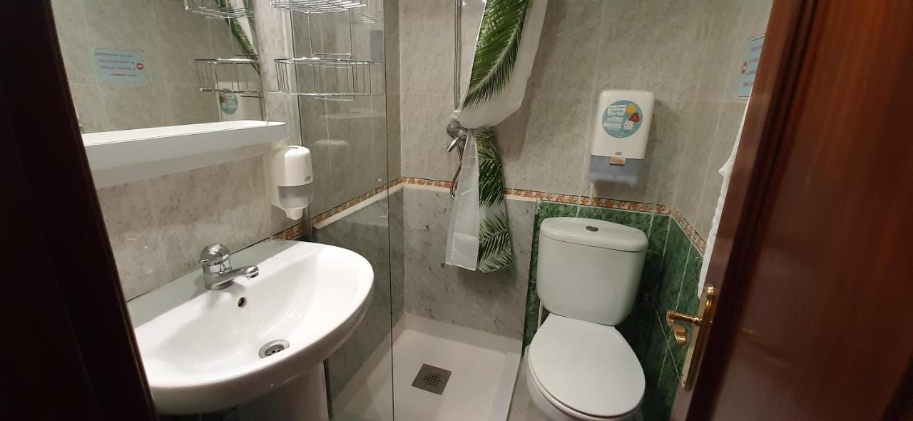 Hostal Verdemar 기욘 외부 사진