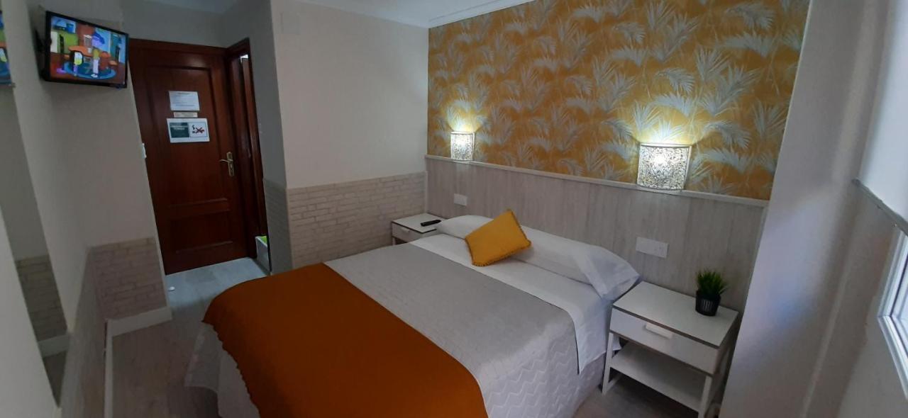 Hostal Verdemar 기욘 외부 사진