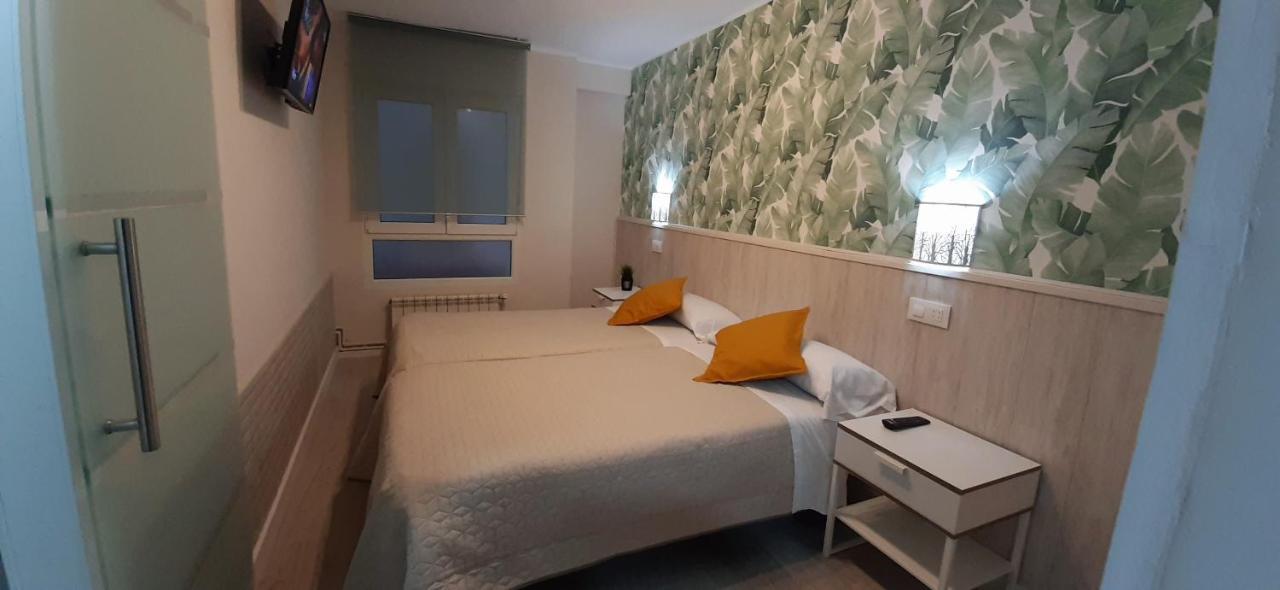 Hostal Verdemar 기욘 외부 사진