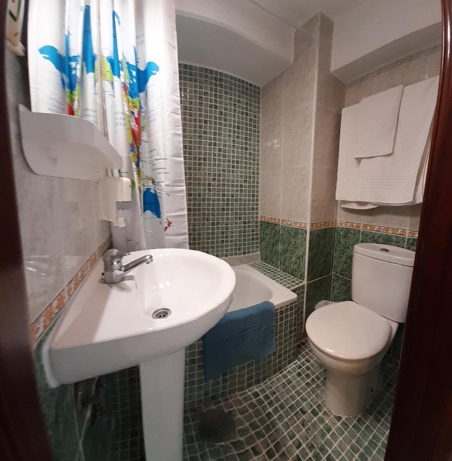 Hostal Verdemar 기욘 외부 사진