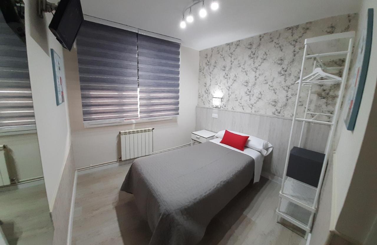 Hostal Verdemar 기욘 외부 사진