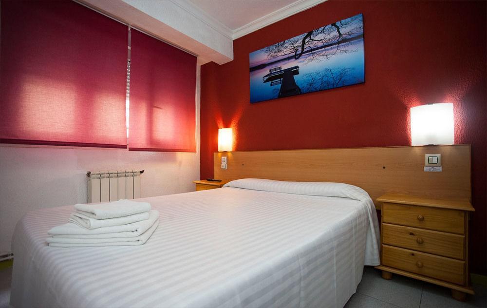 Hostal Verdemar 기욘 외부 사진
